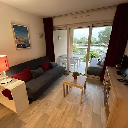 Апартаменты F2 Cozy Vue Mer, Piscine, Parking, A Pied !