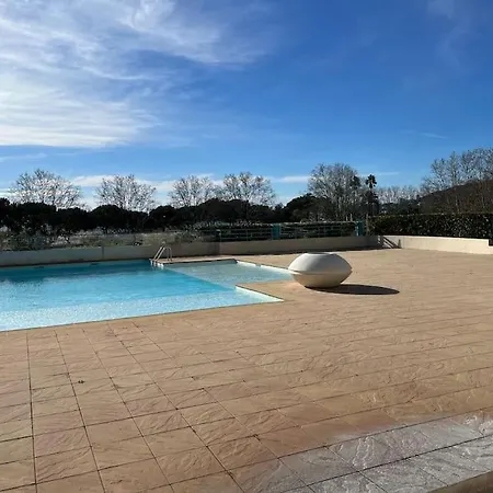 F2 Cozy Vue Mer, Piscine, Parking, A Pied ! Антиб