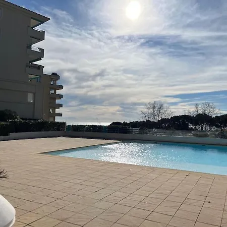 Апартаменты F2 Cozy Vue Mer, Piscine, Parking, A Pied !